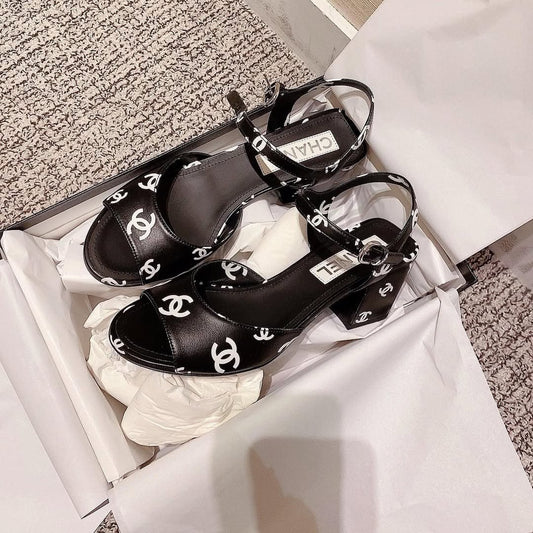 Chanel printed lambskin CC sandals 36 black white...